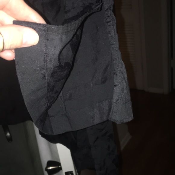 🚫SOLD🚫Old Navy M black sheerish coverup. - Picture 2 of 4